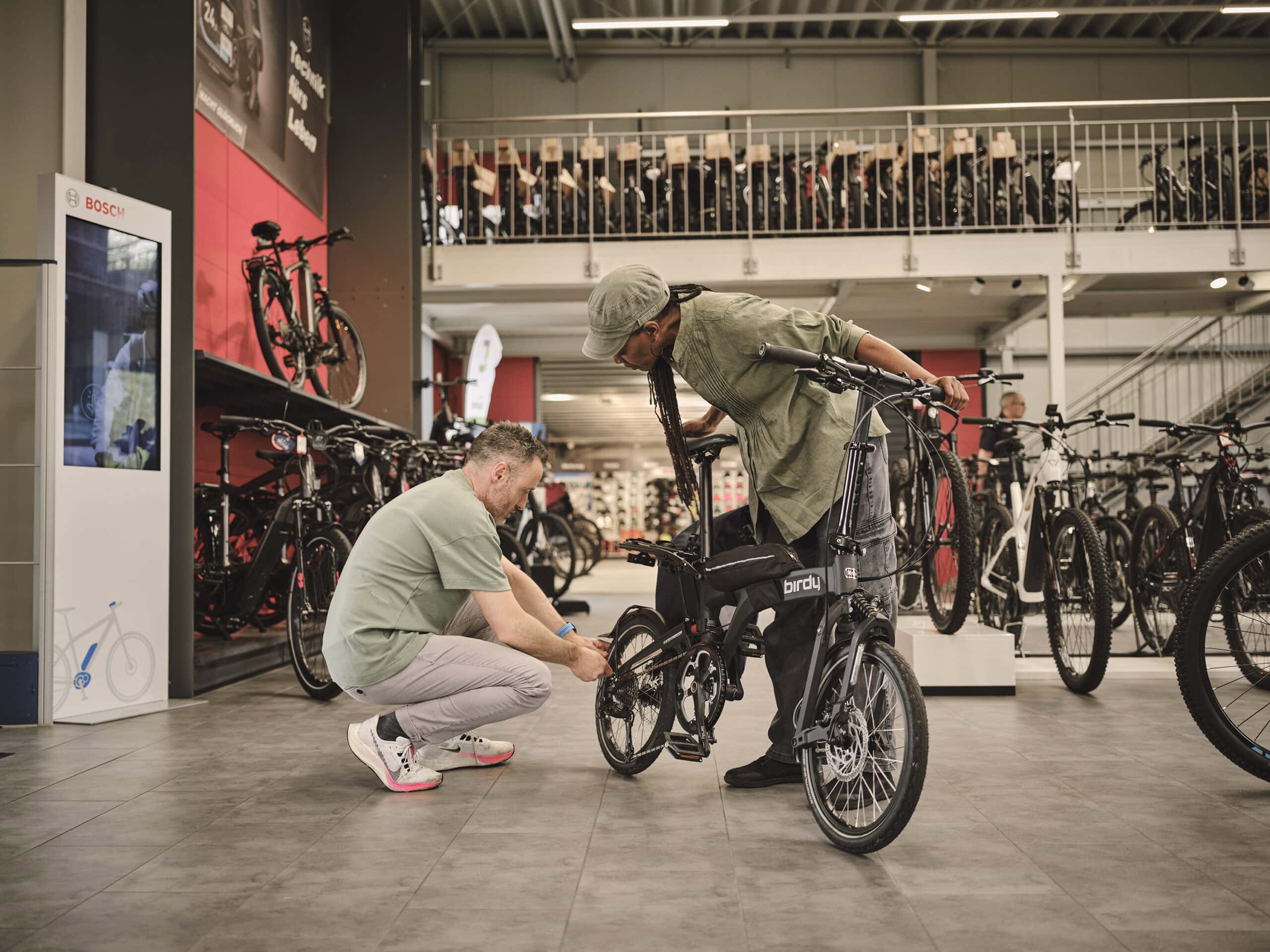 ©JobRad-2023-fachhaendler-beraet